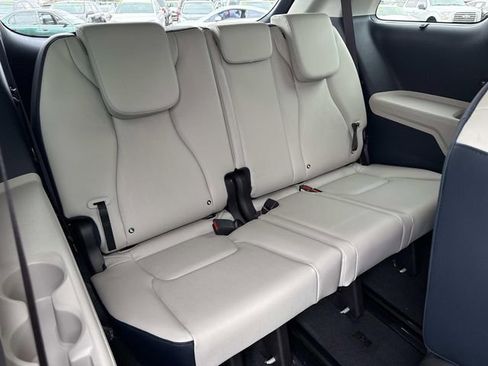 New 2026 Kia Carnival EX image 19