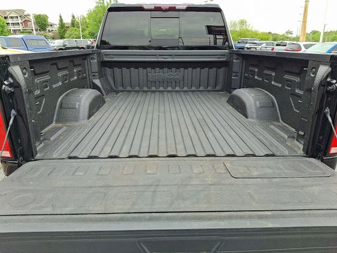 Certified 2024 Chevrolet Silverado 2500 High Country w/ Midnight Edition AWD/4WD image 26