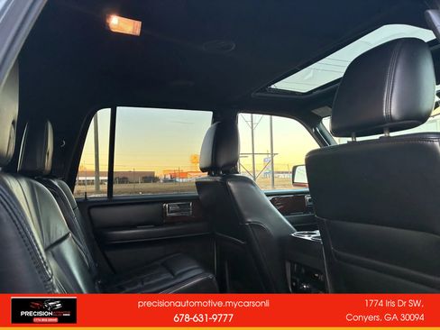 Used 2016 Lincoln Navigator L Select image 25