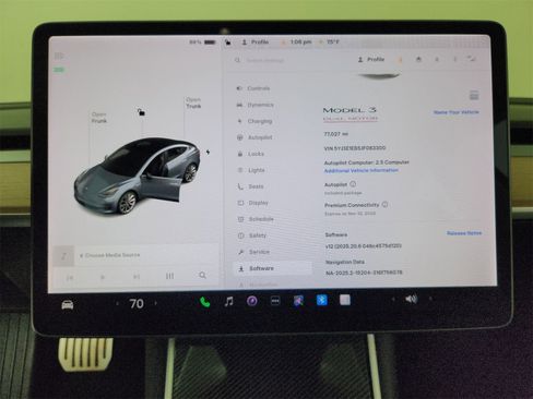 Used 2018 Tesla Model 3 Long Range image 4