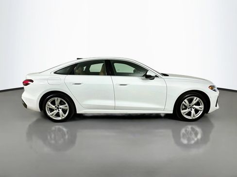 Used 2025 Audi A5 2.0T Premium Plus w/ Premium Plus AWD/4WD image 4