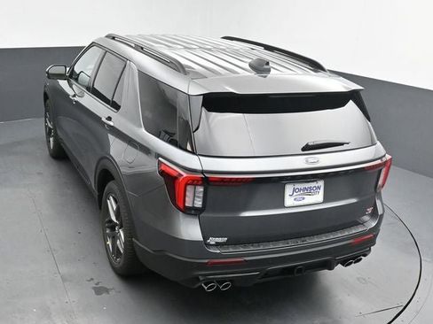 New 2026 Ford Explorer ST image 24
