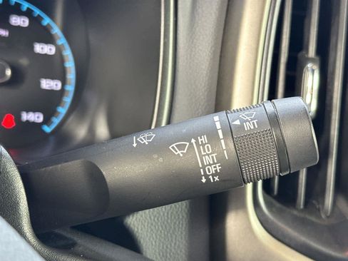 Used 2021 Chevrolet Colorado Z71 w/ Safety Package image 27