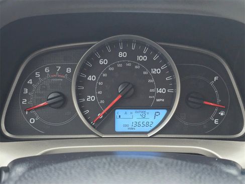 Used 2013 Toyota RAV4 LE image 25