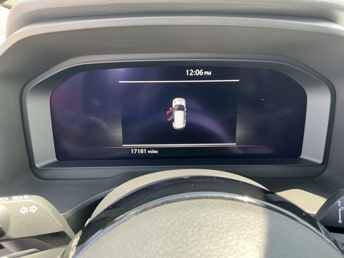 Used 2024 Nissan Rogue Platinum w/ Platinum Premium Package AWD/4WD image 15