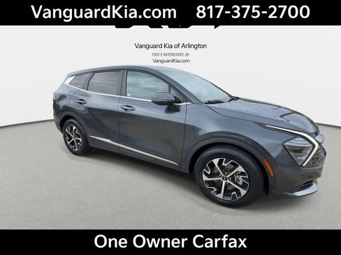 Certified 2025 Kia Sportage EX FWD image 2