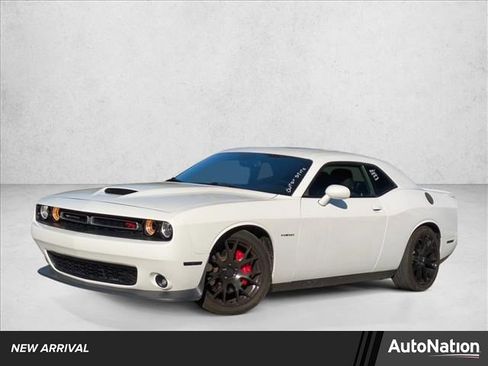 Used 2020 Dodge Challenger R/T image 1