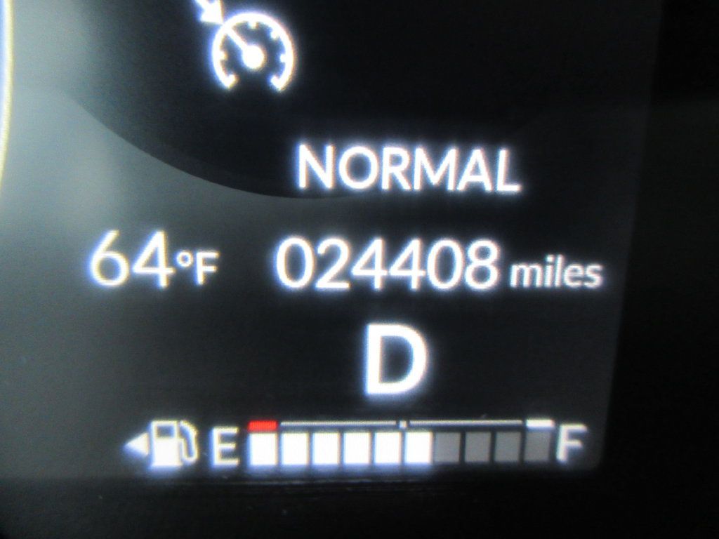 Used 2025 Honda Odyssey Touring image 32