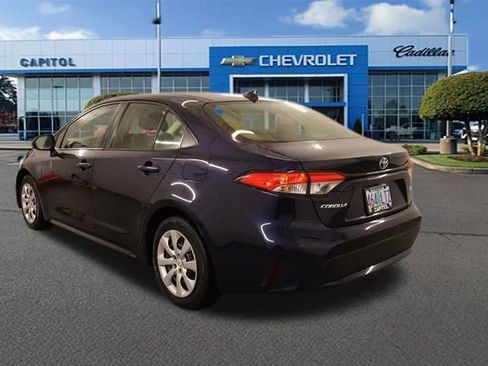 Used 2020 Toyota Corolla LE image 5