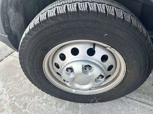 Used 2024 Ford Transit 250 Base w/ Exterior Upgrade Package image 18