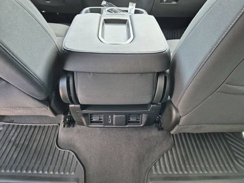 Used 2024 GMC Sierra 1500 Elevation RWD image 34