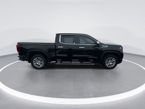 Used 2022 GMC Sierra 1500 Denali w/ Technology Package image 9