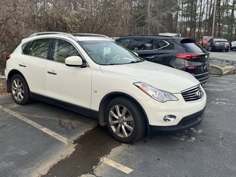 Used 2015 INFINITI QX50 Journey w/ Premium Package image 6