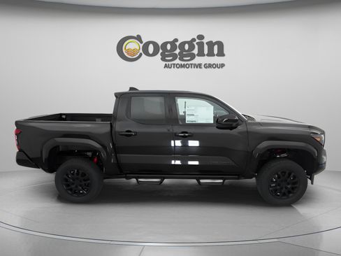 New 2026 Toyota Tacoma SR5 AWD/4WD image 24