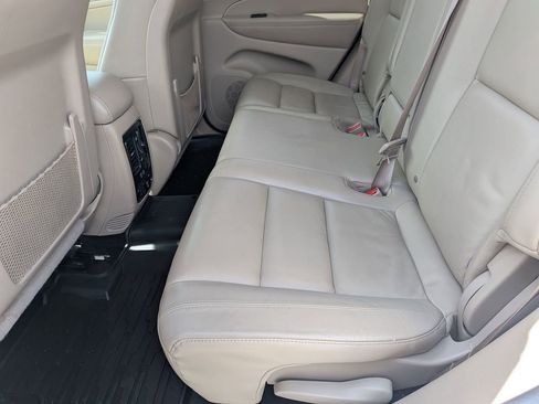 Used 2017 Jeep Grand Cherokee Limited w/ Trailer Tow Group IV RWD image 23