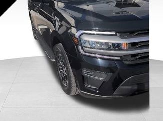 Used 2022 Ford Expedition XLT video 1
