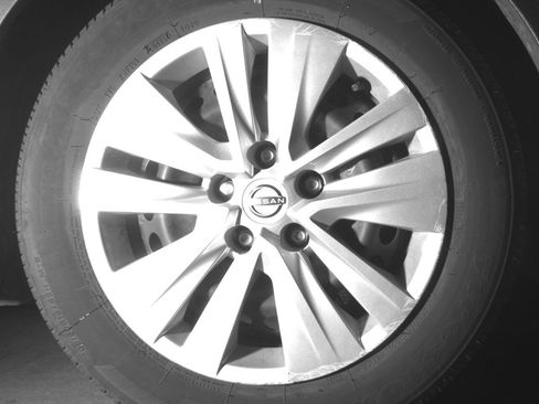 Used 2025 Nissan Sentra S FWD image 13