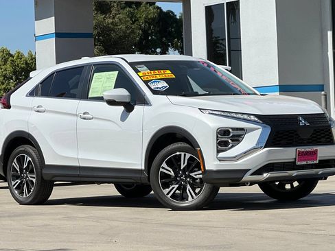 Used 2026 Mitsubishi Eclipse Cross AWD image 2