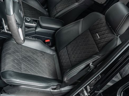 Used 2018 Mercedes-Benz G 550 Squared image 23