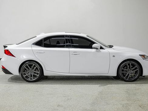 Used 2018 Lexus IS 350 F Sport image 5