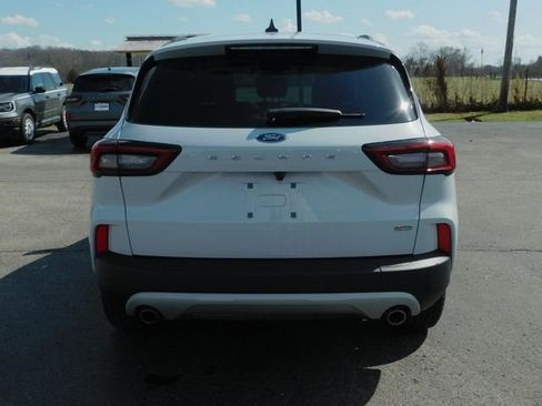 Used 2025 Ford Escape Base image 10