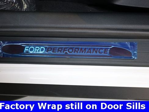 Used 2022 Ford Mustang Shelby GT500 w/ Technology Package image 30