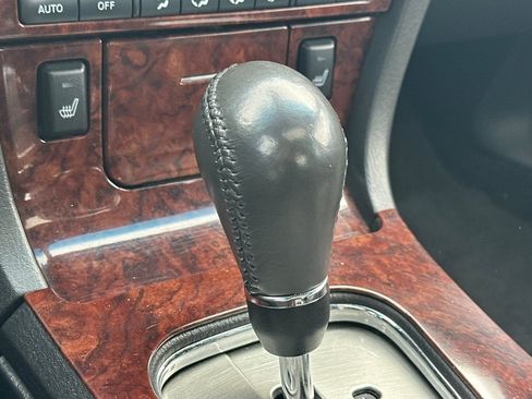 Used 2002 Lincoln LS image 31