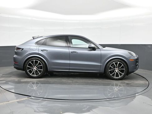 New 2026 Porsche Cayenne Coupe image 10