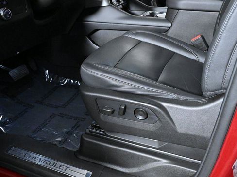 Used 2021 Chevrolet Tahoe Z71 w/ Luxury Package image 32