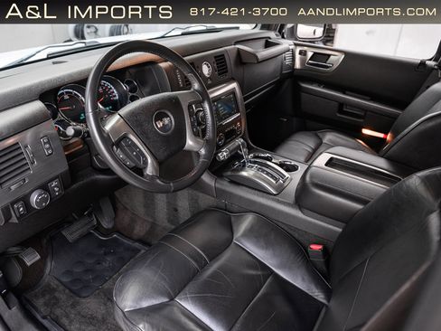 Used 2009 HUMMER H2 Luxury image 2