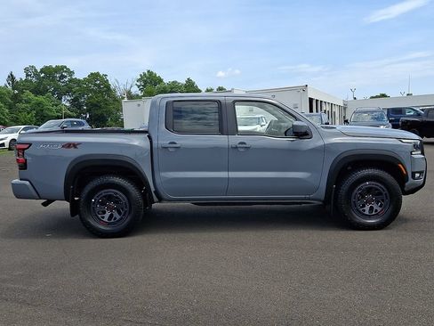 Certified 2025 Nissan Frontier PRO-4X w/ Pro Premium Package AWD/4WD image 8