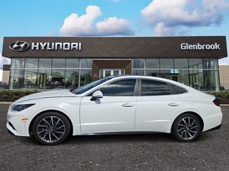 Used 2022 Hyundai Sonata Limited w/ Preferred Accessory Package FWD video 1