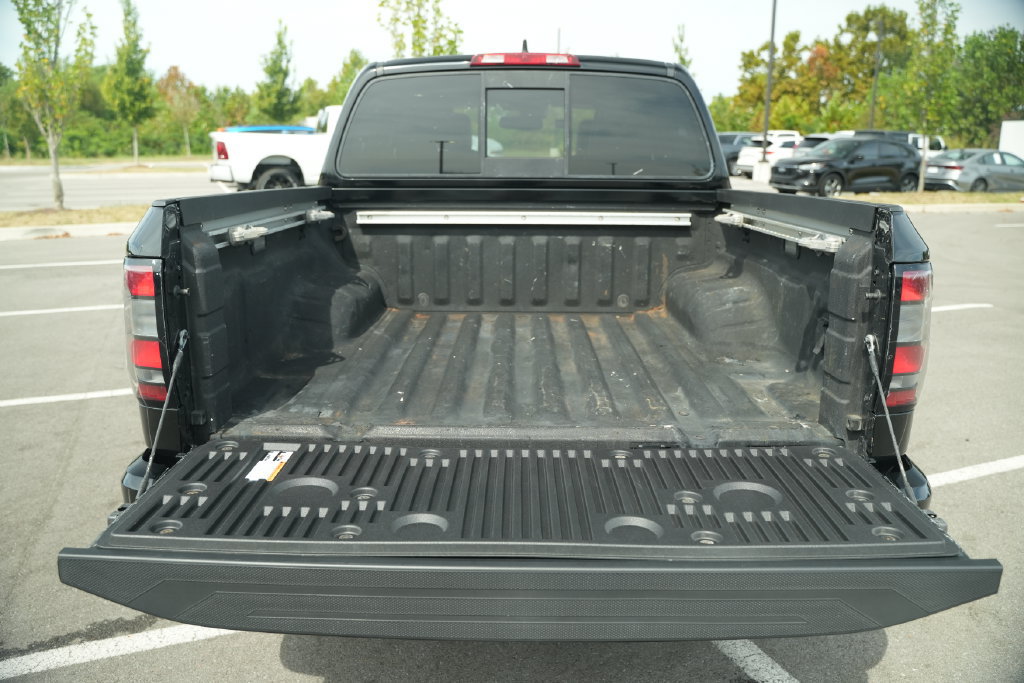 Used 2022 Nissan Frontier Pro-X w/ Pro-X Premium Package RWD image 17