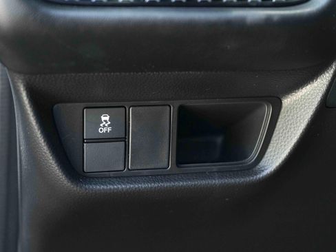 Used 2025 Honda HR-V Sport image 39