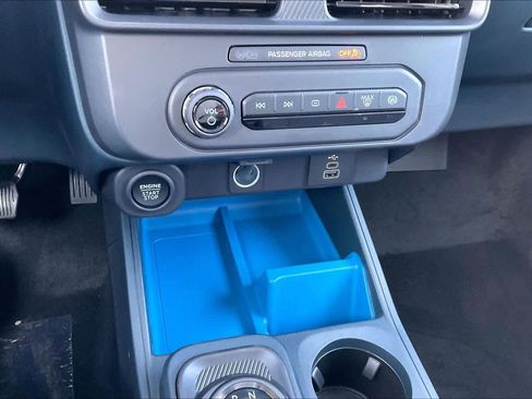 New 2026 Ford Maverick XLT image 17