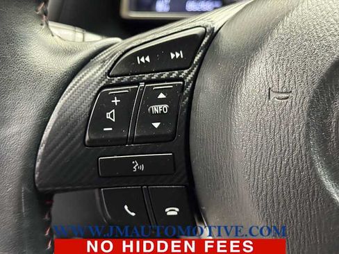 Used 2015 MAZDA MAZDA3 i Touring w/ Technology Package FWD image 33