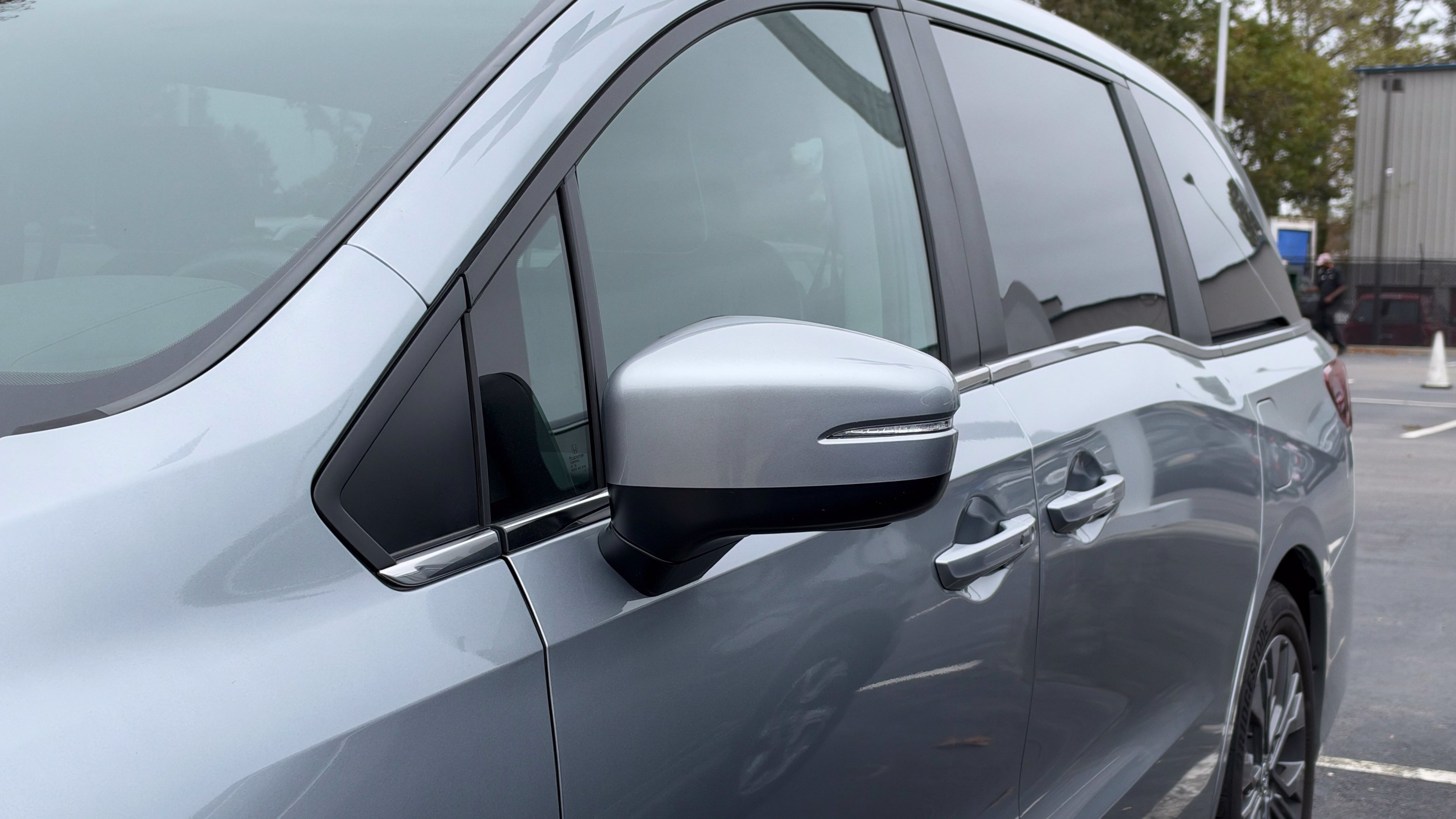 Used 2026 Honda Odyssey Touring image 3