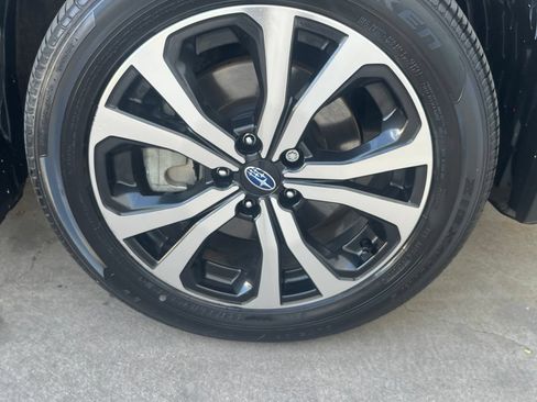 Used 2024 Subaru Forester Limited AWD/4WD image 25