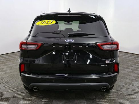 Used 2023 Ford Escape ST-Line w/ Tech Pack #1 image 9