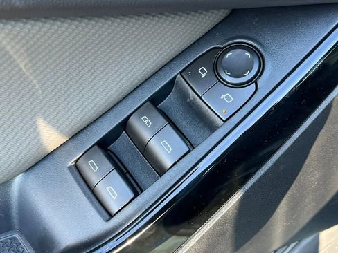 New 2026 Chevrolet Equinox LT w/ Convenience Package II image 13