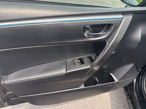 Used 2016 Toyota Corolla S FWD image 9