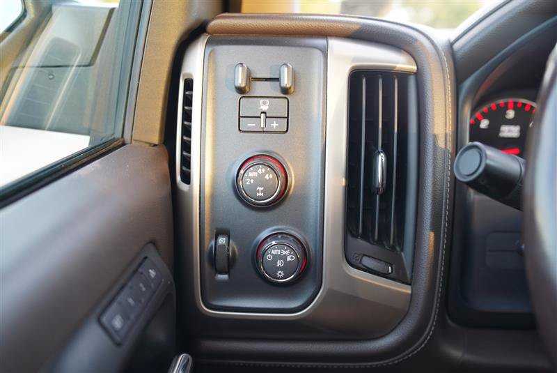 Used 2016 GMC Sierra 1500 Denali w/ Denali Ultimate Package AWD/4WD image 53