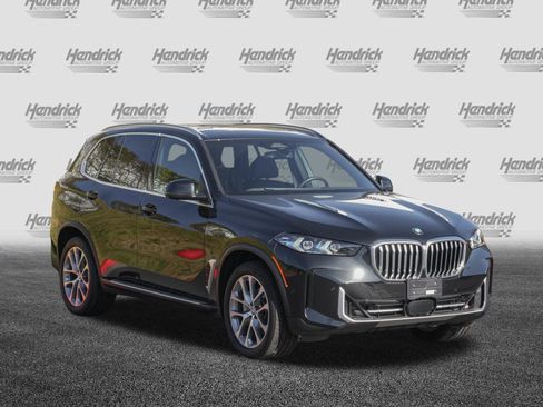 Certified 2025 BMW X5 xDrive40i w/ Climate Comfort Package image 2