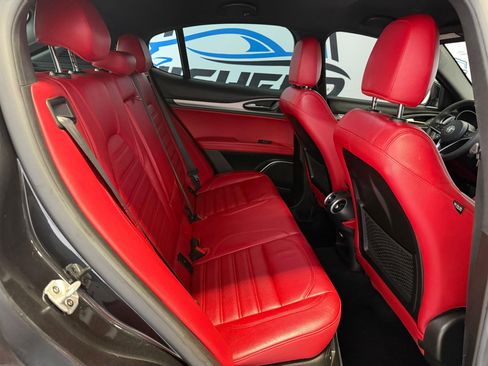 Used 2018 Alfa Romeo Stelvio Ti Sport image 24