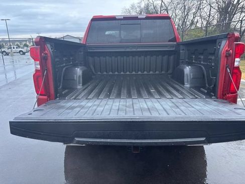 Used 2022 Chevrolet Silverado 1500 RST w/ Convenience Package II AWD/4WD image 12