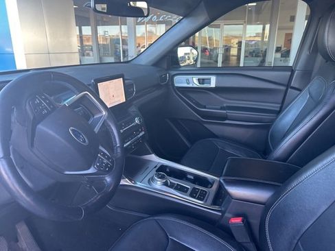 Used 2020 Ford Explorer Limited image 8