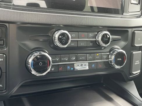 New 2026 Ford F450 Platinum w/ FX4 Off-Road Package image 28