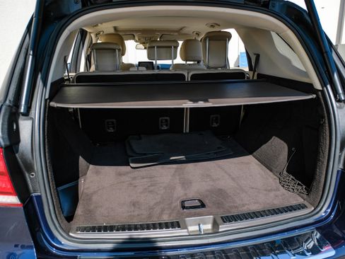 Used 2017 Mercedes-Benz GLE 350 w/ Premium 1 Package image 50