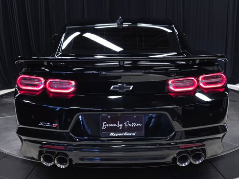 Used 2021 Chevrolet Camaro ZL1 RWD image 54