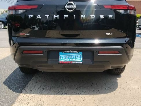 Used 2022 Nissan Pathfinder SV FWD image 3